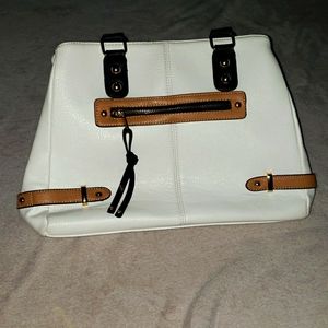 Womens Purse By Call it Spring, White, has three different compartments